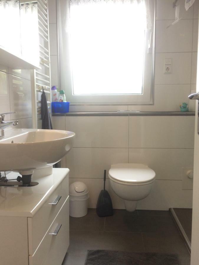 Frankes Lodge Apartment Mit Garten Und Pool, 6 Einzelbetten, Parkplatz Essen Exterior photo